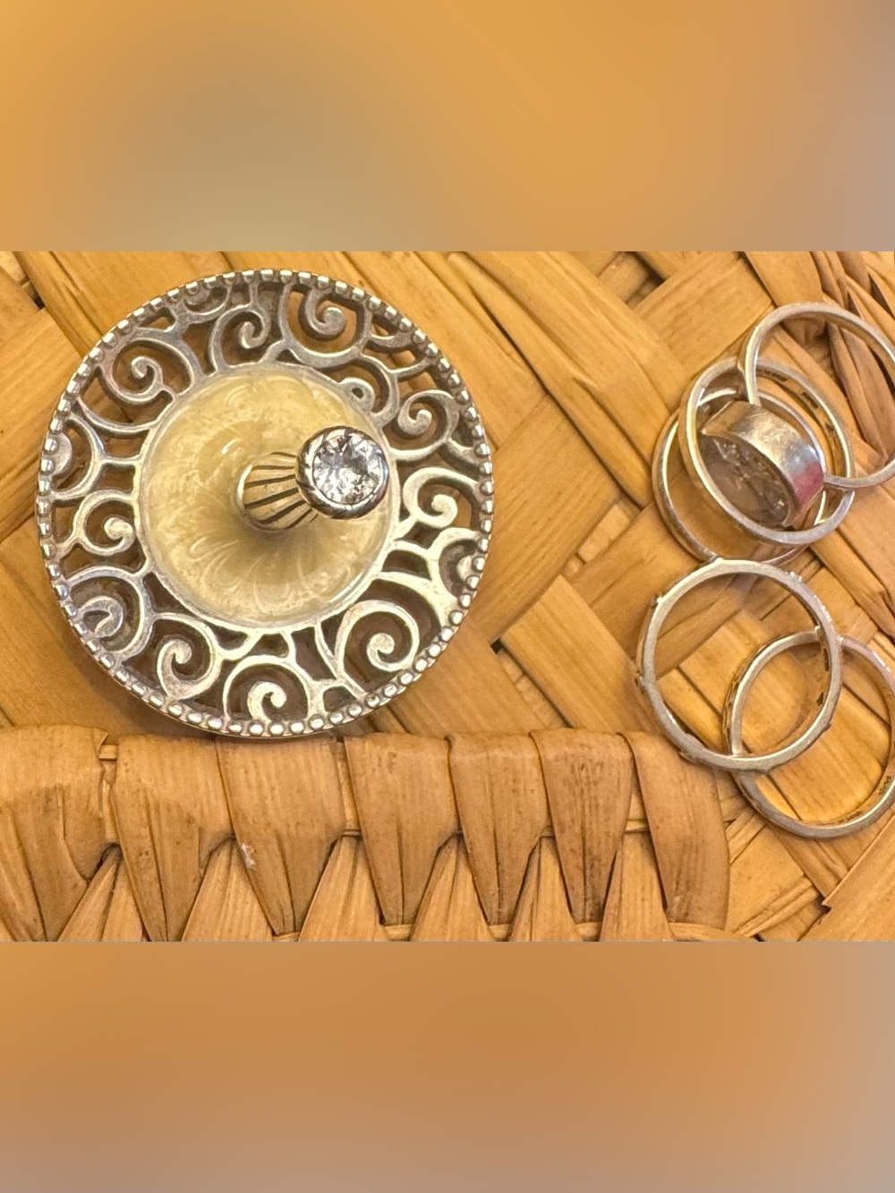Brighton Filigree Ring Holder with Clear Crystal & Mother of Pearl